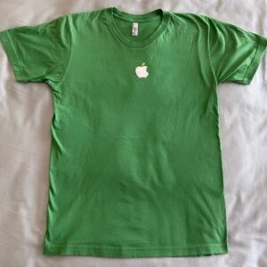 Apple Store Employee Earth Day 2015 American Apparel T-Shirt Green Size Medium